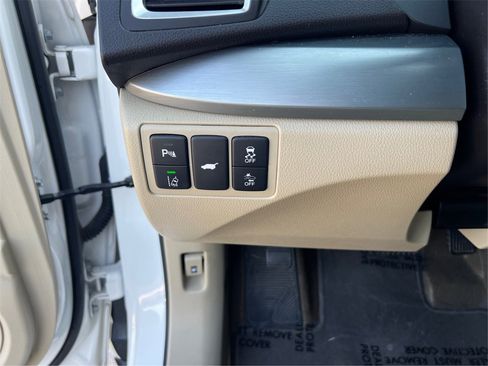 Used 2017 Acura RDX FWD w/ Advance Package image 19