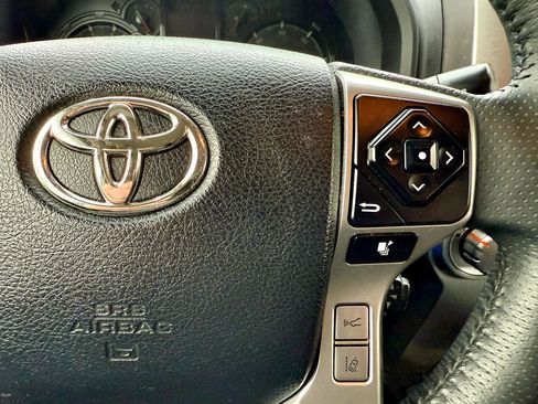 Used 2022 Toyota 4Runner Trail Special Edition image 33