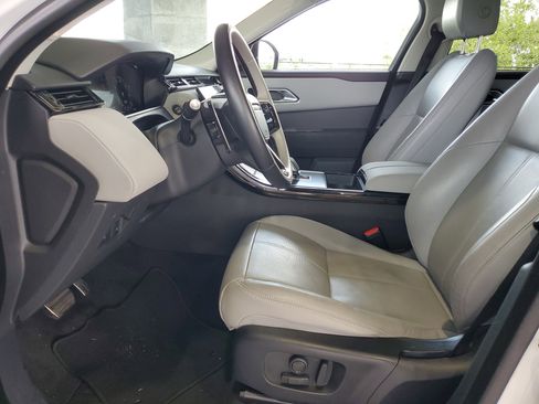 Used 2025 Land Rover Range Rover Velar Dynamic SE image 17