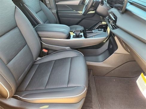 New 2025 Buick Enclave Sport Touring w/ Super Cruise Package image 11