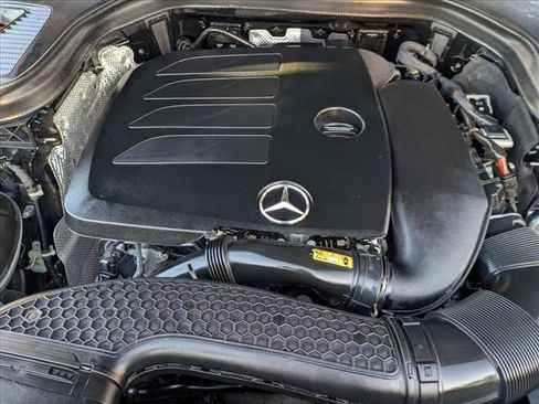 Used 2020 Mercedes-Benz GLC 300 image 22