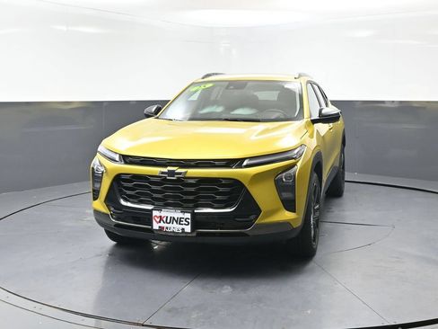 Used 2025 Chevrolet Trax ACTIV w/ Driver Confidence Package FWD image 8
