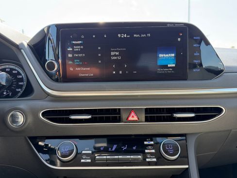 Certified 2023 Hyundai Sonata SEL FWD image 12