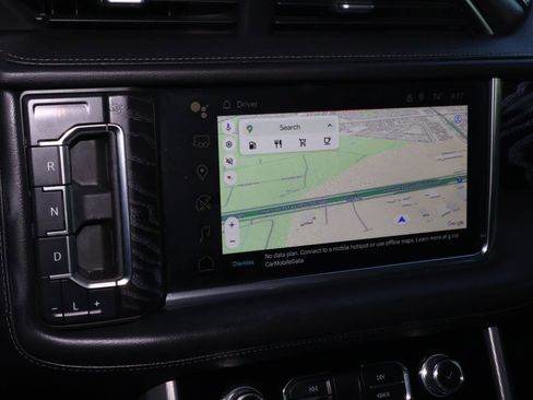 Used 2023 GMC Yukon XL Denali image 31