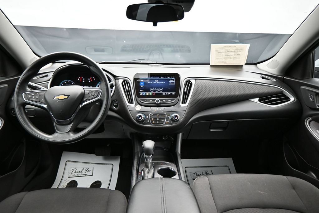 Used 2024 Chevrolet Malibu LT FWD image 13
