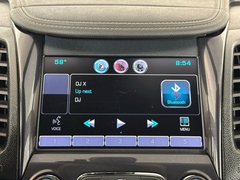 Used 2015 Chevrolet Impala LT image 3