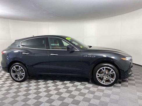 Used 2023 Maserati Levante GT AWD/4WD image 10