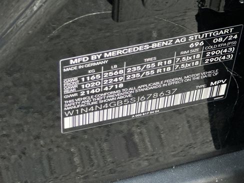 New 2025 Mercedes-Benz GLA 250 image 36