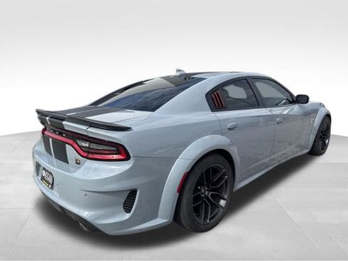 Used 2022 Dodge Charger Scat Pack image 4
