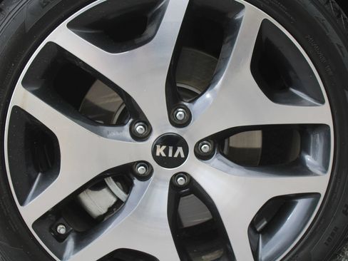Used 2017 Kia Sportage SX FWD image 18