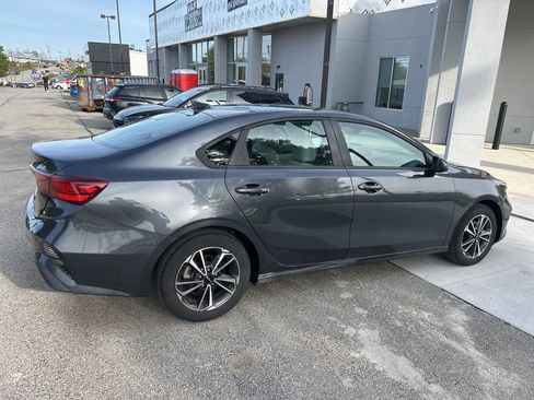 Certified 2023 Kia Forte LXS w/ LXS Technology Package FWD image 6