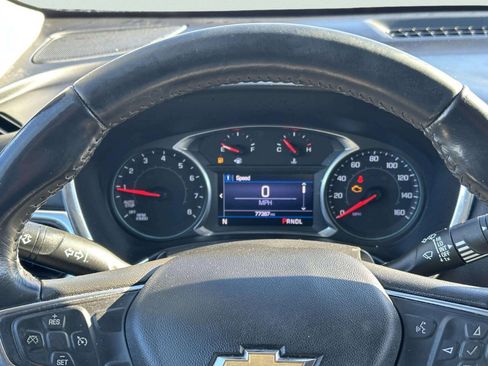 Used 2019 Chevrolet Equinox LT AWD/4WD image 26