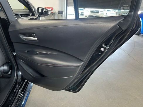 Used 2025 Toyota Corolla SE FWD image 15