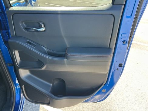 Used 2024 Nissan Frontier Pro-X w/ Technology Package image 41