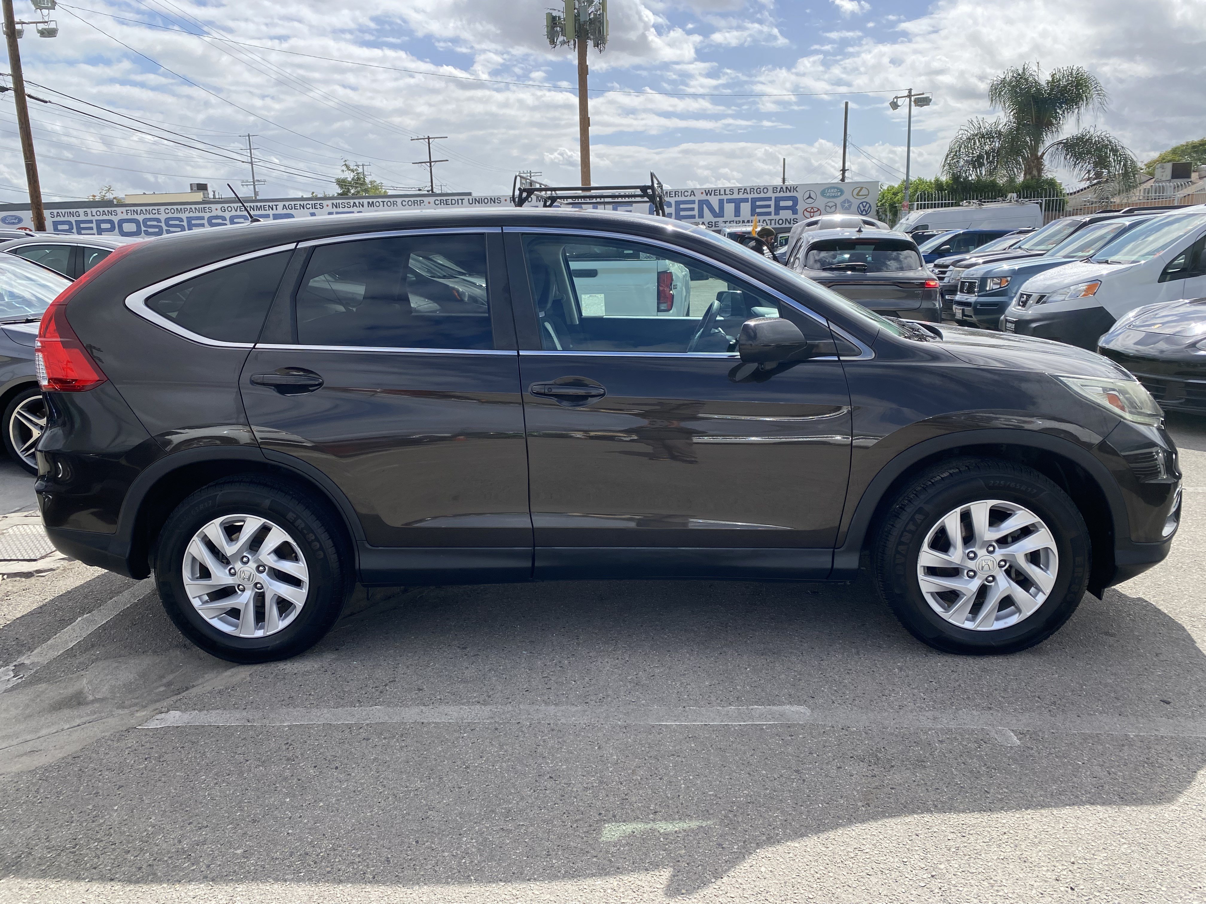 Used 2015 Honda CR-V EX image 9