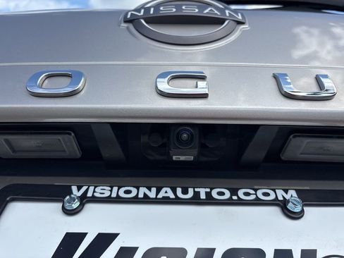 Used 2023 Nissan Rogue SL w/ SL Premium Package AWD/4WD image 12