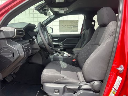 New 2026 Toyota Tacoma SR AWD/4WD image 4