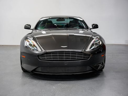 Used 2014 Aston Martin DB9 Coupe RWD image 5