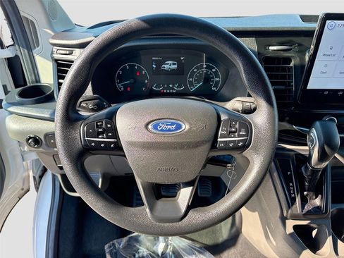 Used 2023 Ford Transit 350 XLT image 11