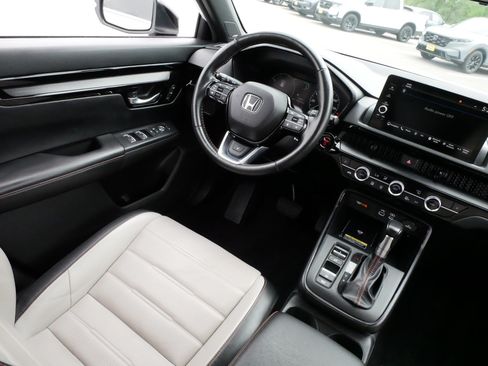 Certified 2023 Honda CR-V Sport Touring image 9