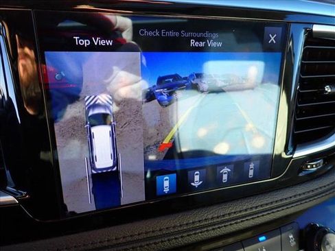 Used 2017 Chrysler Pacifica Limited w/ Advanced Safetytec Group image 25