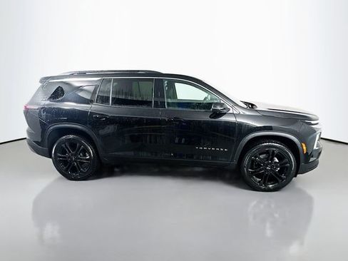 New 2026 Chevrolet Traverse LT w/ Driver Confidence Package FWD image 5