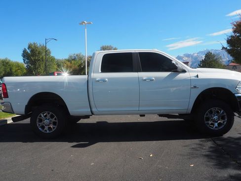 Used 2017 RAM 2500 Big Horn image 5