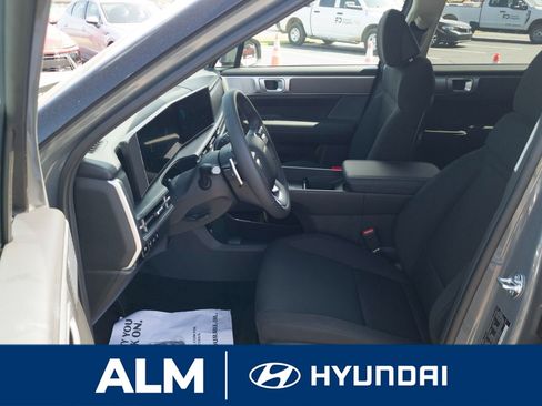 New 2026 Hyundai Santa Fe SE image 14