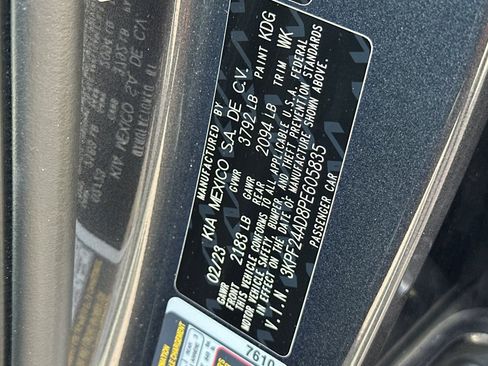 Used 2023 Kia Forte LXS image 26