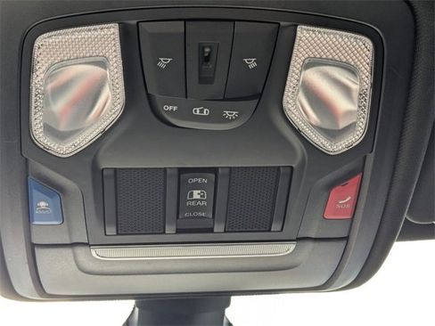 Used 2022 RAM 1500 Big Horn image 25