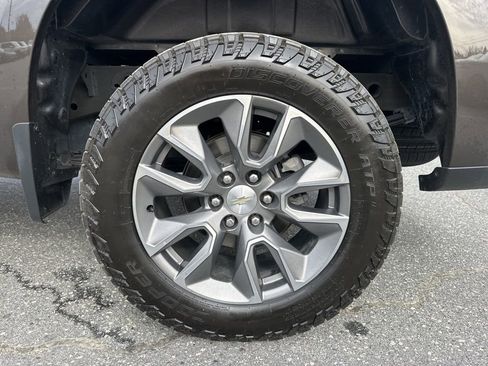 Used 2021 Chevrolet Silverado 1500 LT w/ All Star Edition Plus image 29