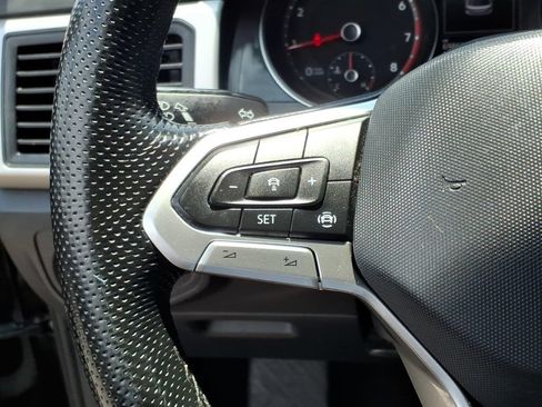 Used 2021 Volkswagen Atlas Cross Sport SE AWD/4WD image 19