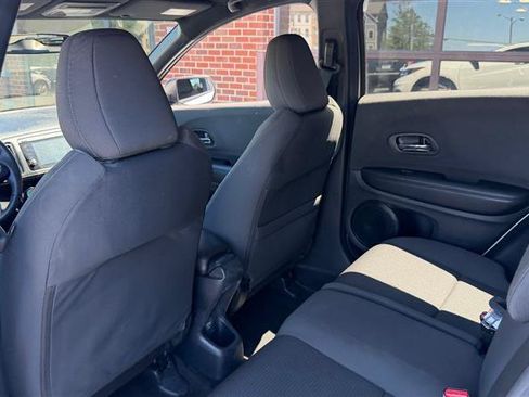 Used 2021 Honda HR-V Sport image 20