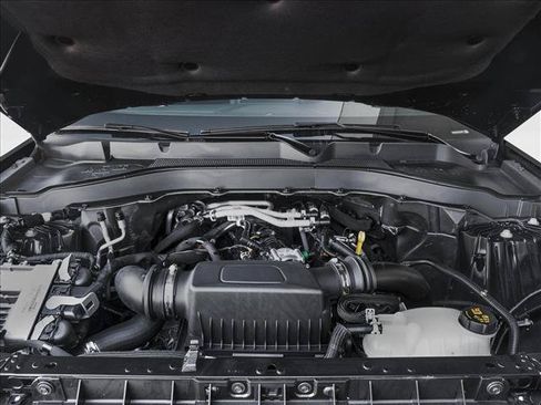 New 2027 Ford Explorer Tremor AWD/4WD image 8