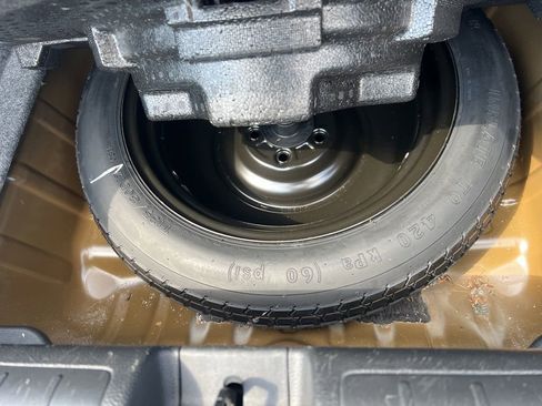Used 2018 Honda Accord Touring image 29