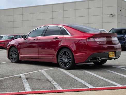 Used 2018 Lincoln MKZ Reserve FWD image 5