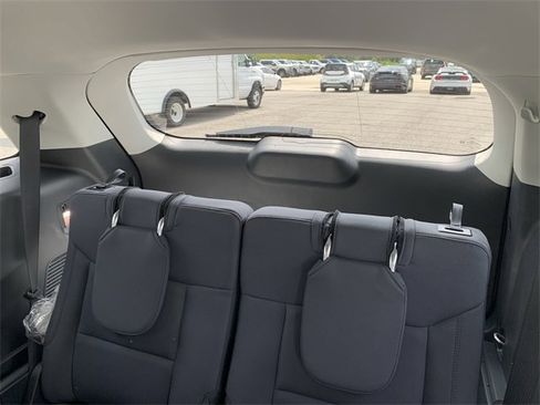 New 2025 Ford Explorer Active image 20