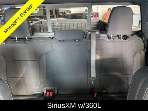 Used 2024 Chevrolet Silverado 1500 LT image 13