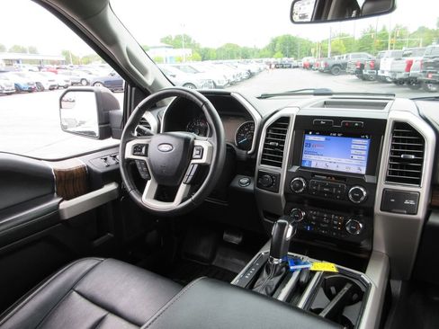 Used 2019 Ford F150 Lariat AWD/4WD image 26