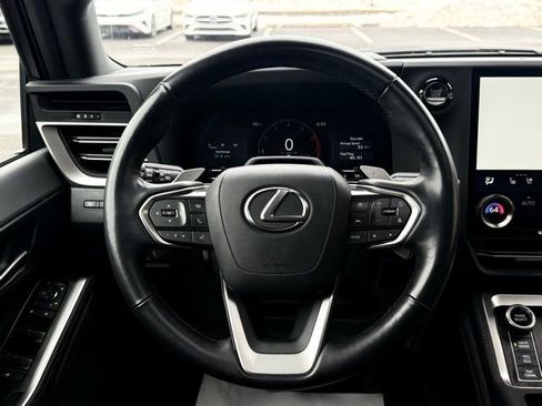 Used 2024 Lexus GX 550 image 47