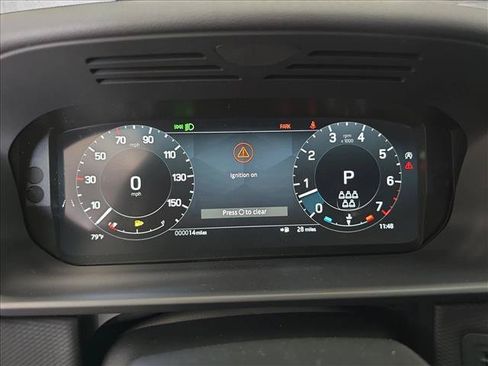 Used 2025 Land Rover Discovery Dynamic SE AWD/4WD image 20