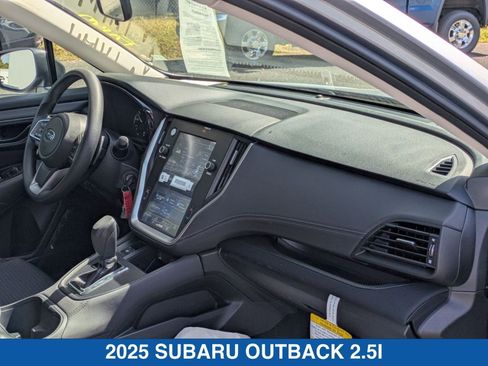 Certified 2025 Subaru Outback image 33