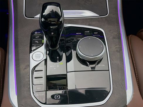 Used 2023 BMW X5 M50i w/ Climate Comfort Package image 20