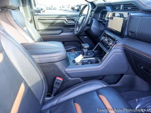 Used 2024 GMC Sierra 1500 AT4 w/ Technology Package image 30