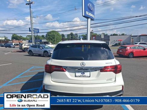Used 2020 Acura MDX SH-AWD w/ Technology Package image 8