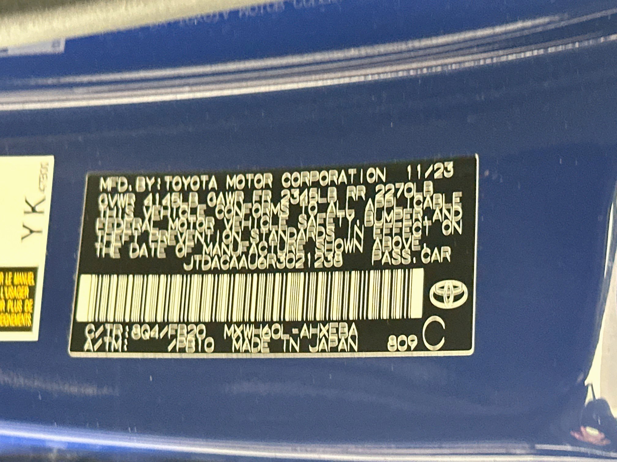 Used 2024 Toyota Prius LE FWD image 12