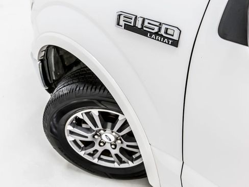 Used 2018 Ford F150 Lariat w/ Equipment Group 501A Mid RWD image 12