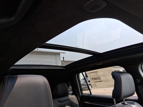 New 2025 Jeep Wagoneer S Launch Edition image 34