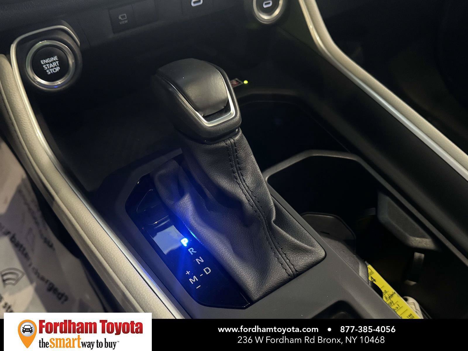 Used 2024 Toyota Grand Highlander AWD image 29