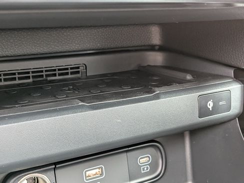 New 2026 Kia Seltos EX FWD image 32